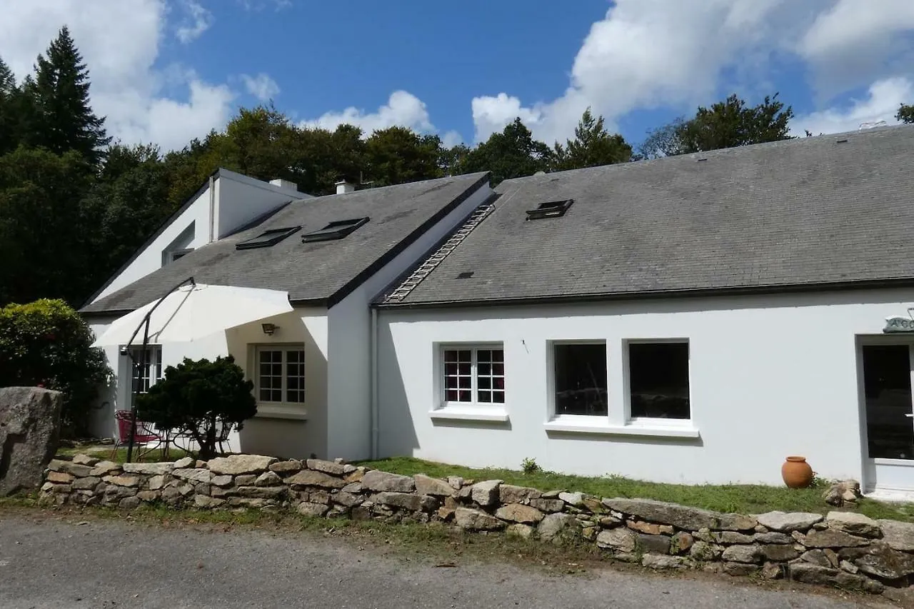 Domaine Moulin Blanc Gite Breizh France